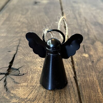 Metalen engel zwart klein
