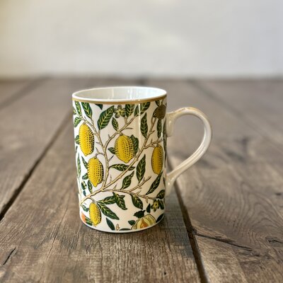 Mok William Morris Fruits